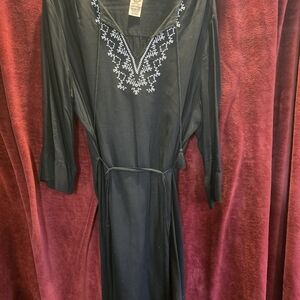 Faded Glory Black Long Sleeve Dress with Blue Embroidery